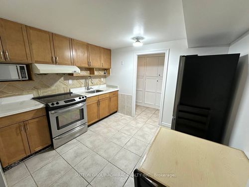 bsmt-16 Fairty Dr, Markham, ON, L3S3A3 | Card Image