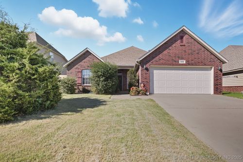 4906 S 186th East Ave, Tulsa, OK, 74134-7174 | Card Image