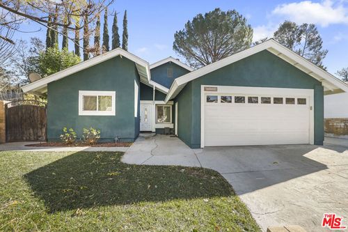 27558 Pamplico Dr, Valencia, CA, 91354 | Card Image