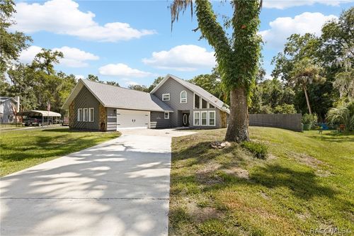 30 River Trail Dr, INGLIS, FL, 34449-9561 | Card Image