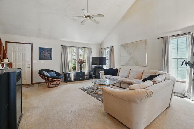 1111 Harley Run Dr, House other with 3 bedrooms, 3 bathrooms and null parking in Blacklick OH | Image 5