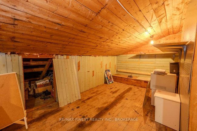 139 Main St, Home with 0 bedrooms, 2 bathrooms and null parking in Seeleys Bay ON | Image 22