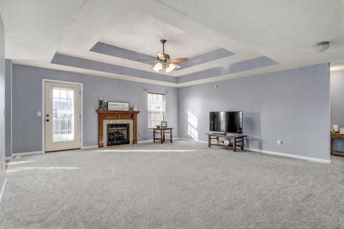 4652 Blackfoot Dr, Springfield, MO, 65802-7100 | Card Image