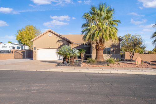 249 S 100 W, Ivins, UT, 84738-6226 | Card Image