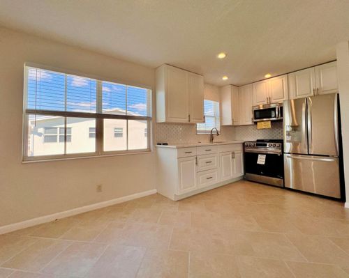 152 Chatham G, West Palm Beach, FL, 33417-1824 | Card Image