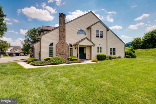 508 Gamma Dr, WERNERSVILLE, PA, 19565-9232 | Card Image