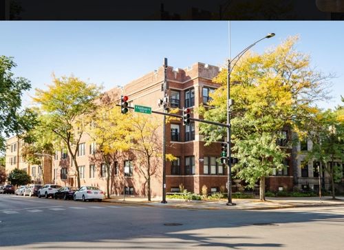 apt-3-3550 N Racine Ave, CHICAGO, IL, 60657-1569 | Card Image