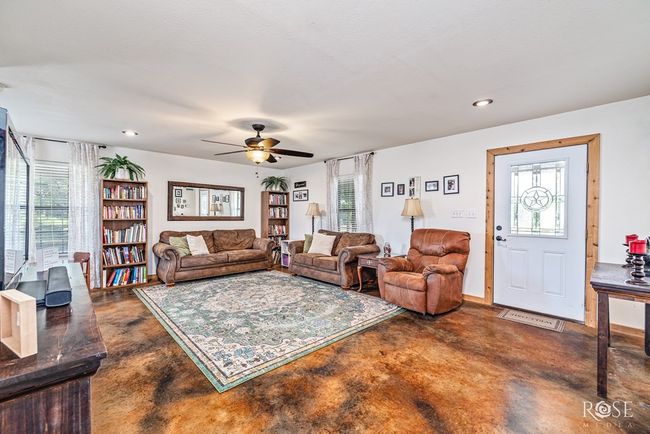 11483 N Grape Creek Rd, House other with 3 bedrooms, 3 bathrooms and 2 parking in San Angelo TX | Image 11