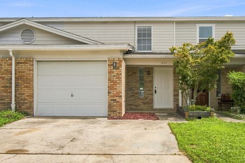1855 Whispering Oaks Ln, Fort Walton Beach, FL, 32547-7065 | Card Image