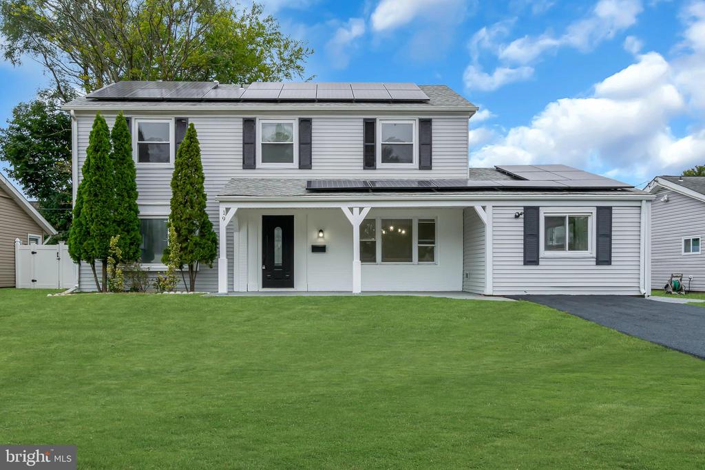 Sedgwick Ln, Willingboro, NJ 08046