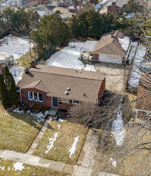 22091 Malden St, Farmington Hills, MI, 48336-3857 | Card Image