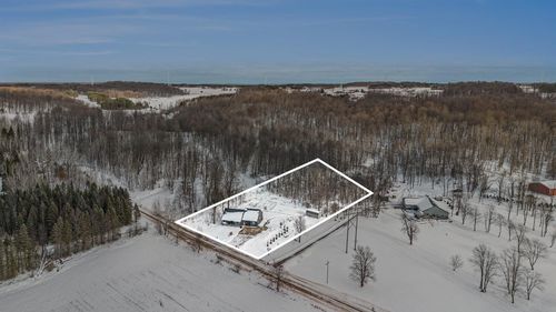 23736 110th Ave, Tustin, MI, 49688-8637 | Card Image