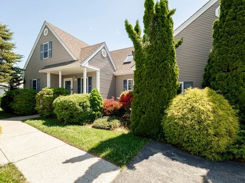 32-32 Old Field Rd, Plymouth, MA, 02360-6507 | Card Image