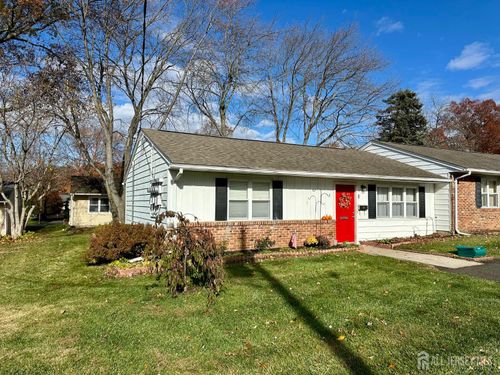 9 Nebraska Dr, Matawan, NJ, 07747-3654 | Card Image