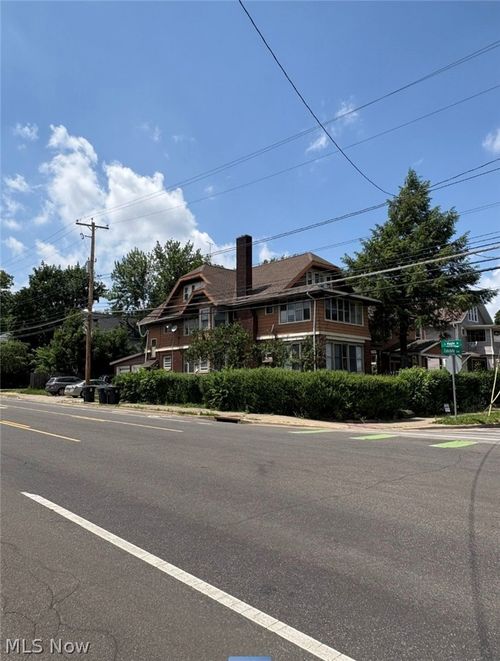 260 Oakdale Ave, Akron, OH, 44302-1658 | Card Image