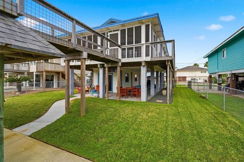 271 Barracuda St, Bayou Vista, TX, 77563-2563 | Card Image