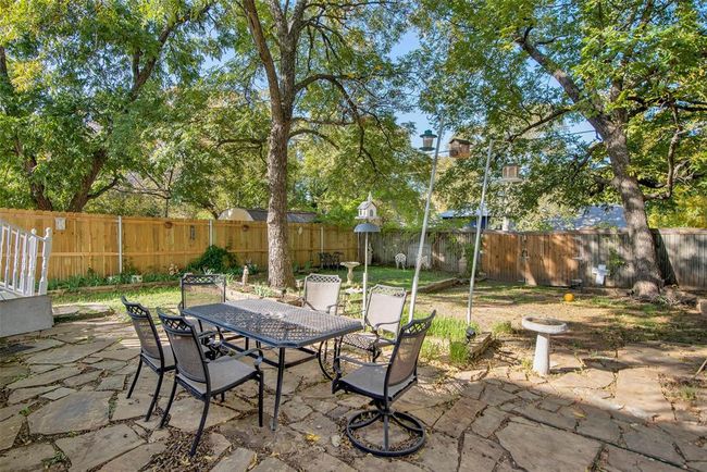 909 W Gandy, House other with 4 bedrooms, 3 bathrooms and null parking in Denison TX | Image 29