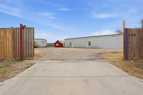 260 Ganado Dr, Kyle, TX, 78640-2826 | Card Image