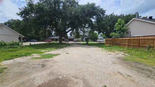 0 Universal Dr, Houston, TX, 77072 | Card Image