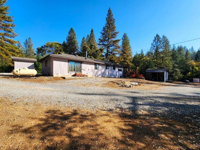 955 Grinding Rock Ct, House other with 3 bedrooms, 2 bathrooms and null parking in West Point CA | Image 82
