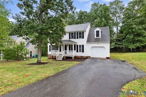 10929 Point Grey Rd, Henrico, VA, 23233-2429 | Card Image