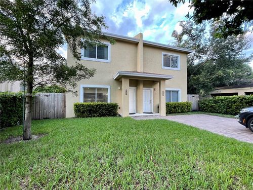 1533-1531 Nw 55th Ter, Miami, FL, 33142-3137 | Card Image
