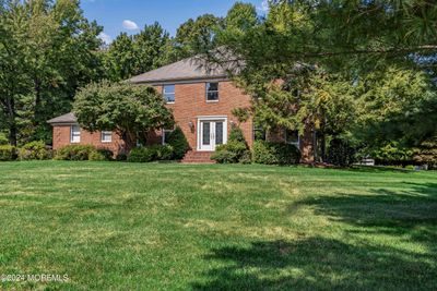 27 Windhill Way, House other with 5 bedrooms, 3 bathrooms and null parking in Holmdel NJ | Image 2