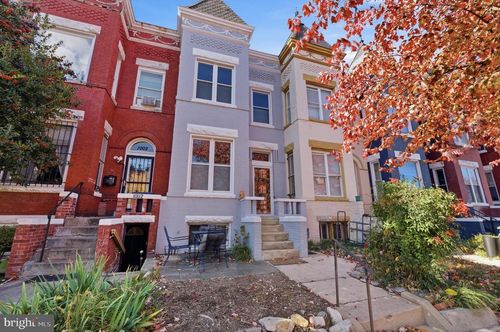 1004 11th St Ne, WASHINGTON, DC, 20002-3704 | Card Image