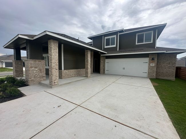 228 Jeffers, House other with 5 bedrooms, 4 bathrooms and 2 parking in Kyle TX | Image 4