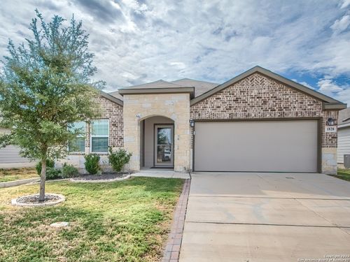 1828 Heather Glen Dr, New Braunfels, TX, 78130-5991 | Card Image