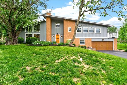 9750 Ariadne Trl, Washingtn Twp, OH, 45458-4120 | Card Image