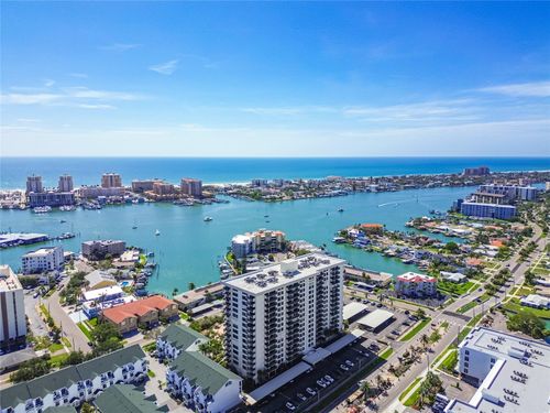 211-400 Island Way, CLEARWATER BEACH, FL, 33767-2132 | Card Image