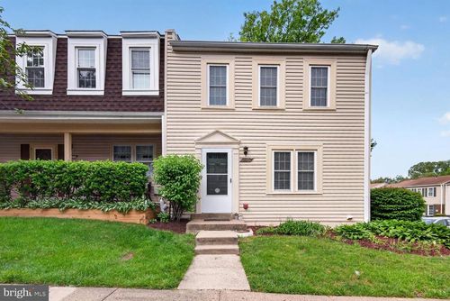 6358 Fenestra Ct, BURKE, VA, 22015-3556 | Card Image
