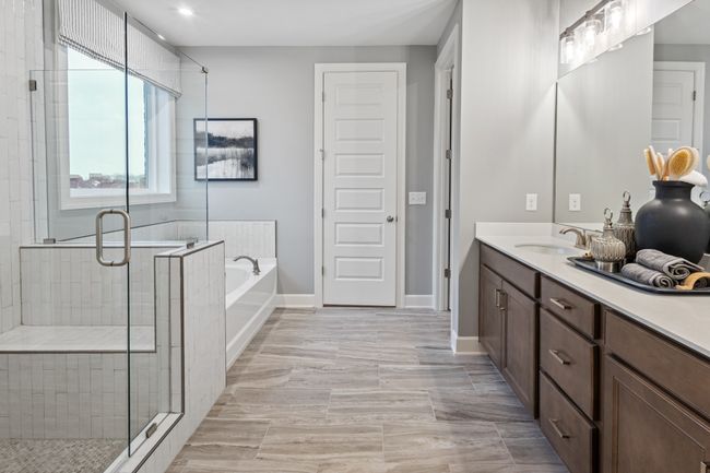 Photos are of another home. Options and colors may vary. | Image 19
