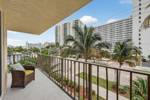 312-1009 N Ocean Blvd, Pompano Beach, FL, 33062-4057 | Card Image