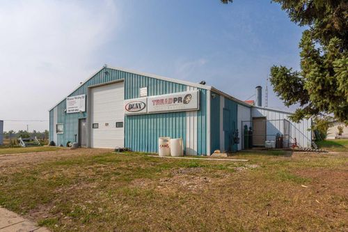 5002 50 Street, Strome, AB, T0B4H0 | Card Image