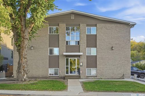 204-208 Saskatchewan Crescent E, Saskatoon, SK, S7N0K6 | Card Image