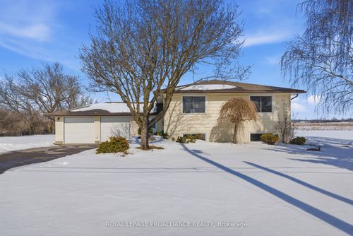 843 Airport Parkway, Belleville, ON, K8N4Z6 | Card Image