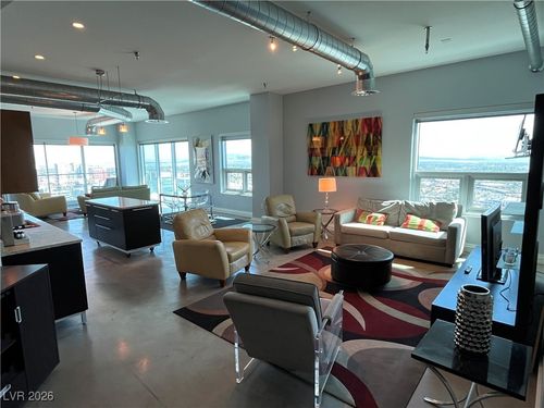 unit-2009-200 Hoover Ave, Las Vegas, NV, 89101-6888 | Card Image