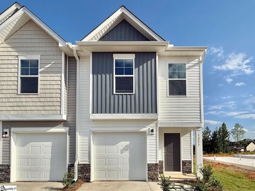 1257 Forestbrook Ln, Spartanburg, SC, 29301 | Card Image