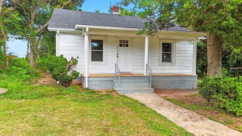 212 Main St, Madison Heights, VA, 24572-2261 | Card Image