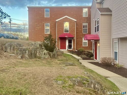 4 Heather Rdg, Shelton, CT, 06484-4642 | Card Image