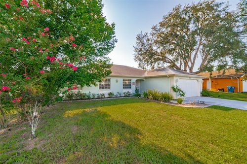 10116 Hayward Rd, Spring Hill, FL, 34608-6430 | Card Image