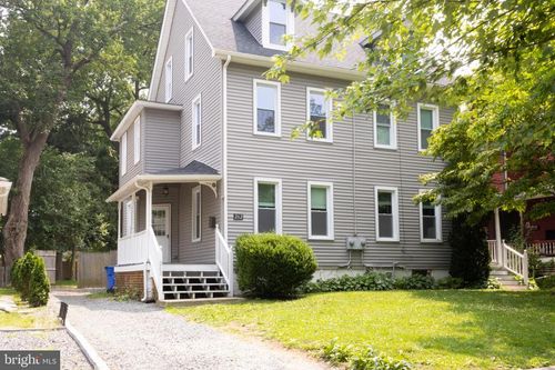 262 East Linden Street, MOORESTOWN, NJ, 08057 | Card Image