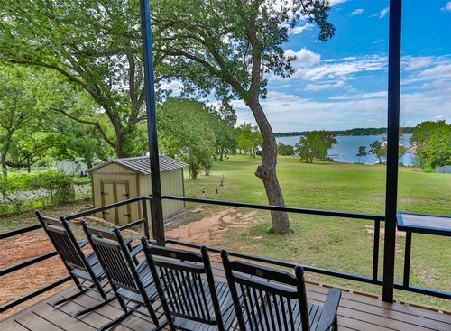 78 Park Ln, Gainesville, TX, 76240-6648 | Card Image