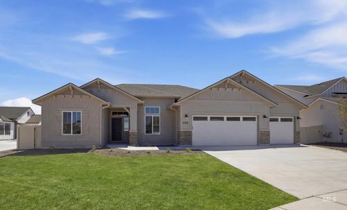 8286 E Cool River Loop, Nampa, ID, 83687-5626 | Card Image