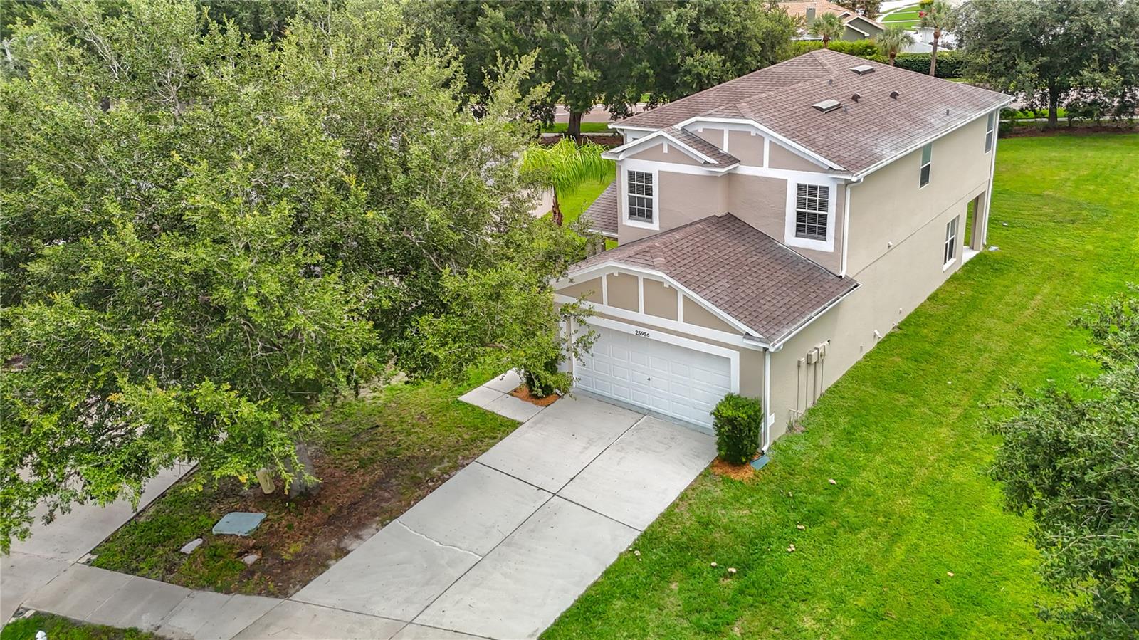 Residential in LAND O LAKES 2