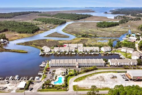 apt-g2-2421 Beachview Dr, Ocean Springs, MS, 39564-9551 | Card Image
