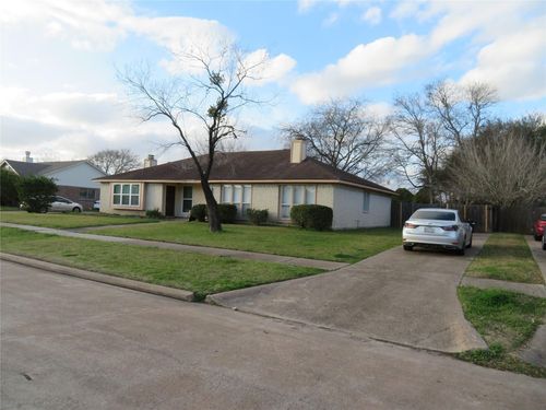 16310 Meadowbrook Farm Rd, Houston, TX, 77082-1213 | Card Image