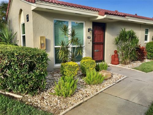 v21-2181 Pueblo Cir, SARASOTA, FL, 34231-5609 | Card Image